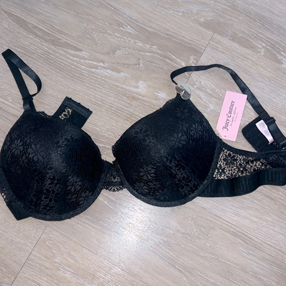 Juicy Couture Other - Juicy Couture bra size 38 D